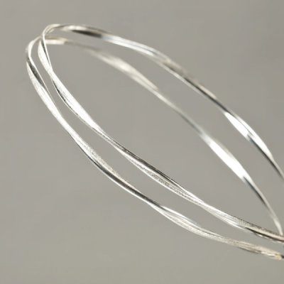 Στέφανα γάμου δύο βέργες Κλειώ Louvaris 209