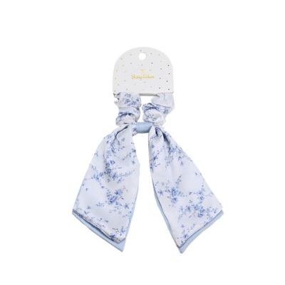 Μπομπονιέρες βάπτισης scrunchie με μαντίλι blue toile Soap Tales