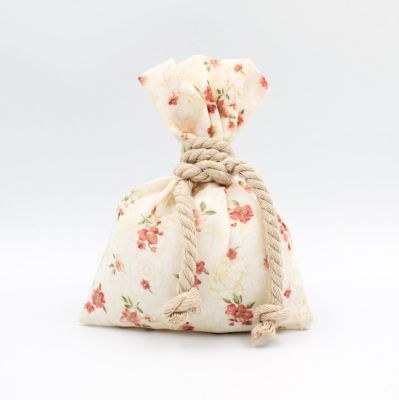 Μπομπονιέρα βάπτισης πουγκί