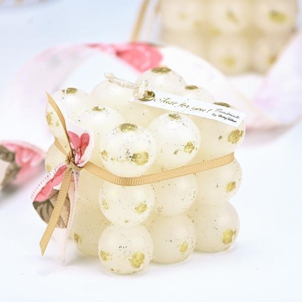 bbbbbbbbbbΜπομπονιέρες βάπτισης κερί bubble λευκό με φύλλα χρυσού