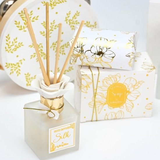 bbbbbbbbbbΜπομπονιέρες βάπτισης αρωματικό χώρου με κεραμικό λουλούδι 50ml Soap Tales