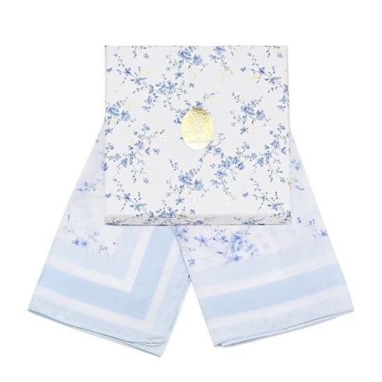 bbbbbbbbbbΜπομπονιέρες βάπτισης μαντίλι blue toile Soap Tales