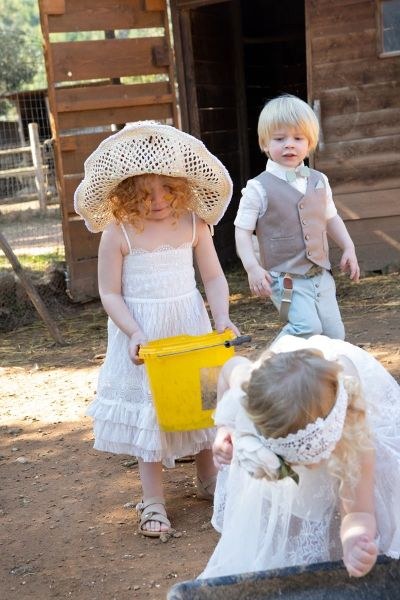 bbbbbbbbbbΒαπτιστικά ρούχα για κορίτσι Bambolino Anthousa