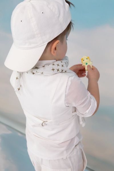 bbbbbbbbbbβαπτιστικά ρούχα για αγόρι από την Bambolino, σε λευχές αποχρώσεις με εκλεπτυσμένες μπεζ λεπτομέρειες