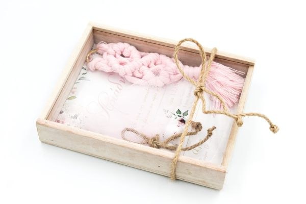 bbbbbbbbbbΜπομπονιέρες - Προσκλητήρια Βάπτισης Μπρελόκ , κουτί