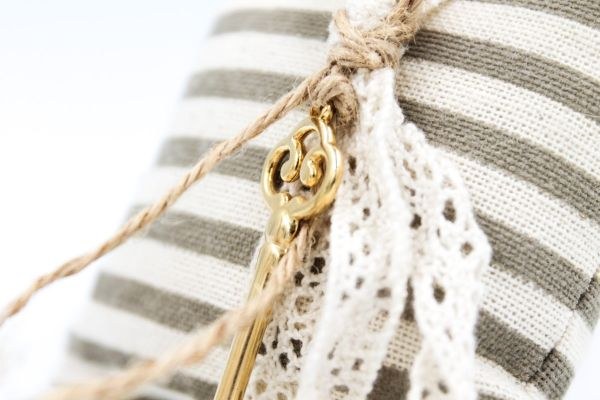 bbbbbbbbbbΜπομπονιέρες γάμου BW039