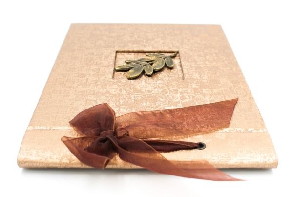 bbbbbbbbbbΒιβλίο Ευχών Μπρονζέ