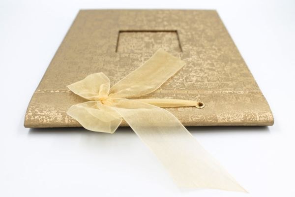 bbbbbbbbbbΒιβλίο Ευχών Χρυσό με κορδέλα