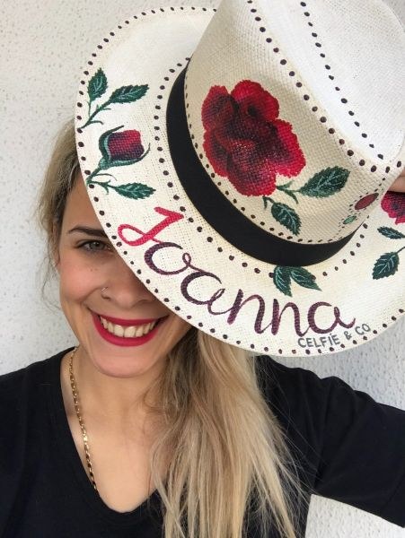 bbbbbbbbbbRed Flowers