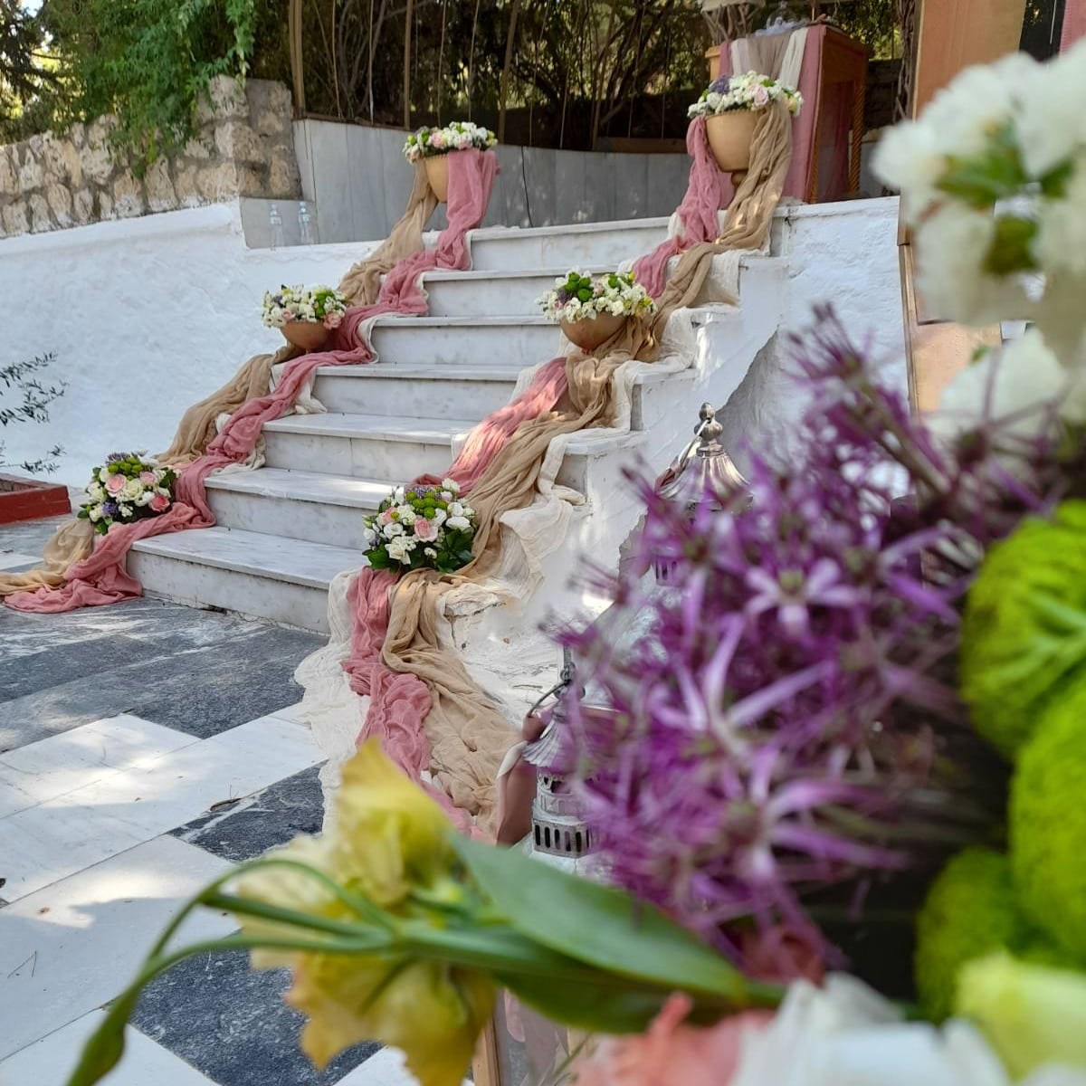 Ο στολισμός γάμου του Γρηγόρη και της Κωνσταντίνας