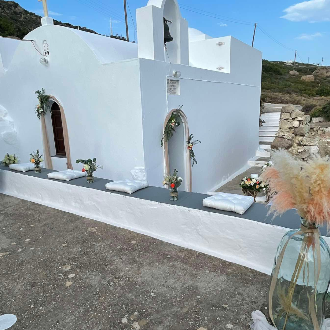 Στολισμός γάμου σε νησί - Ρομαντικός στολισμός στη Μήλο