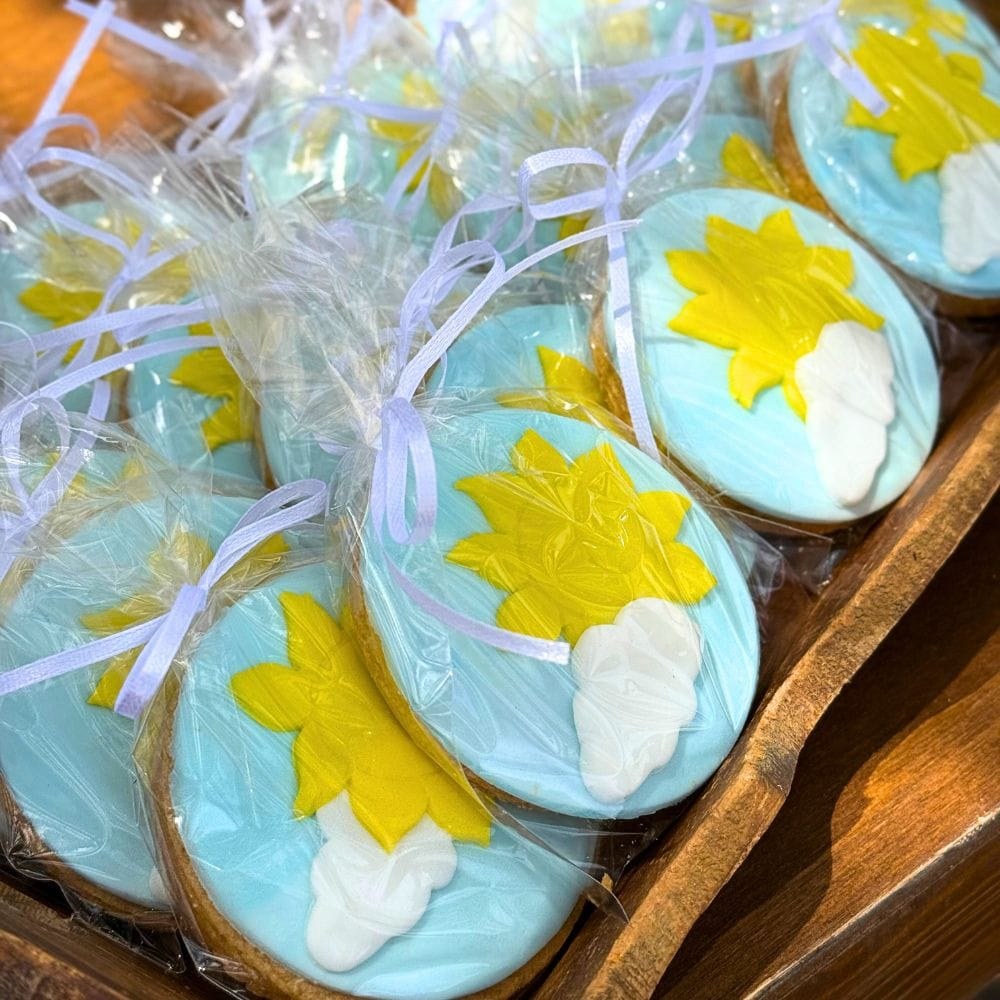 Candy bar βάπτισης με θέμα τον ήλιο