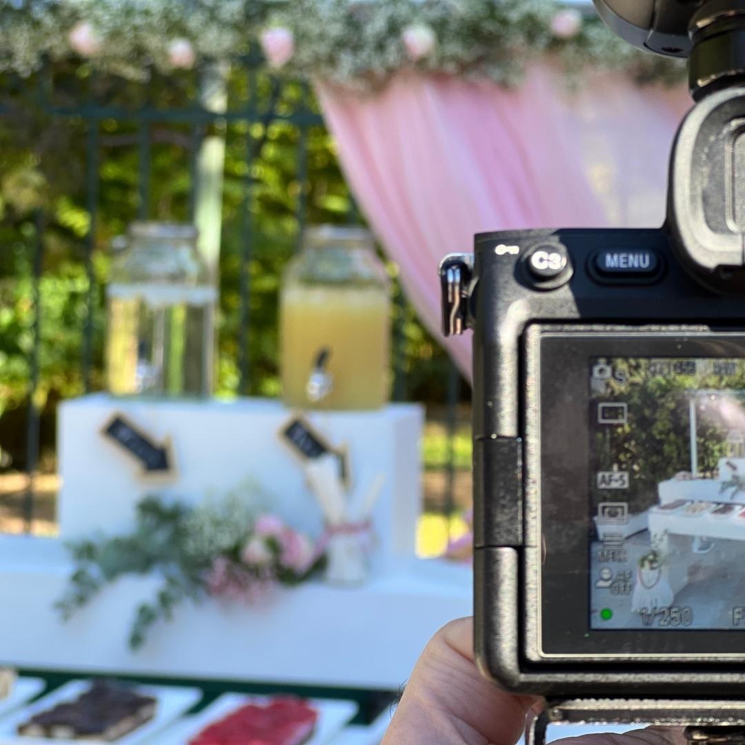 Candy bar βάπτισης  για κορίτσι - Στολισμός με λουλούδια