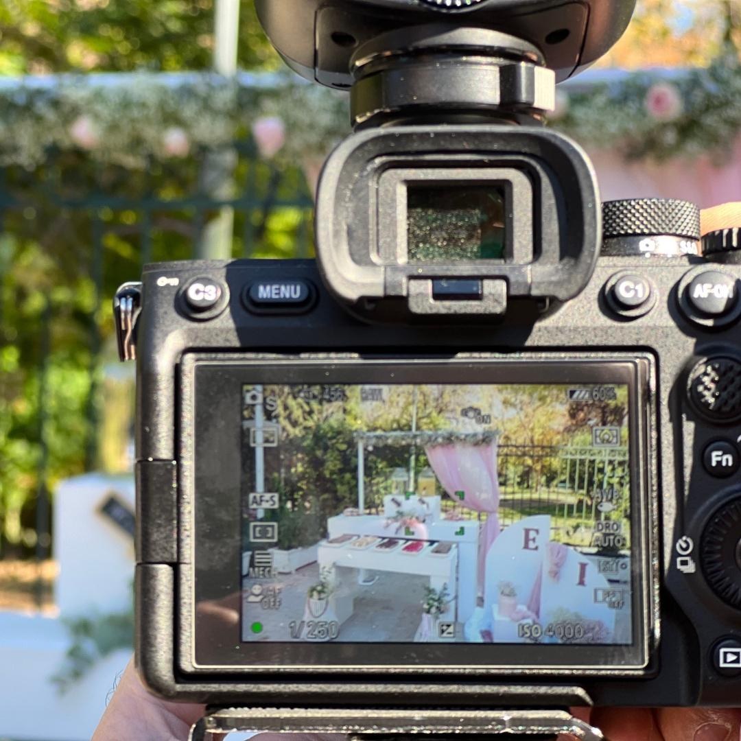 Candy bar βάπτισης  για κορίτσι - Στολισμός με λουλούδια