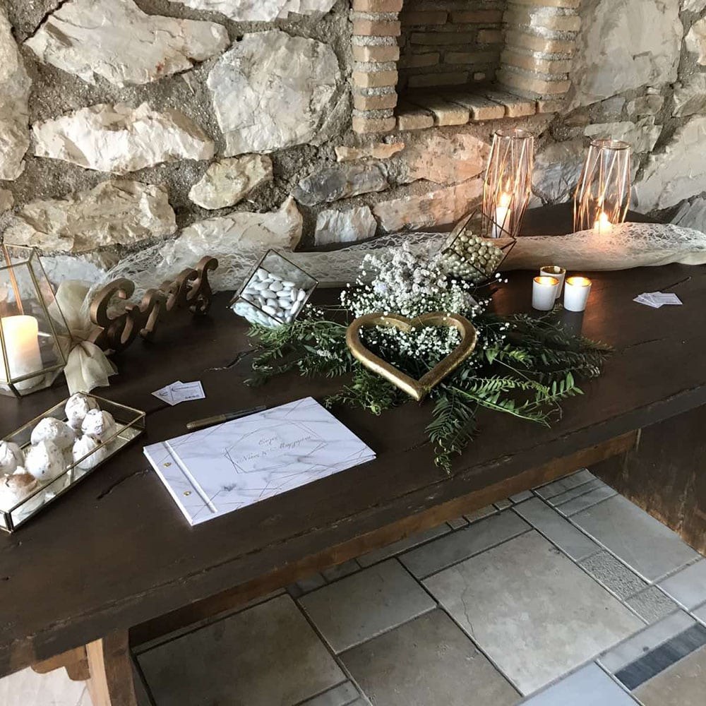 Ο στολισμός γάμου του Νίκου και της Μαργαρίτας