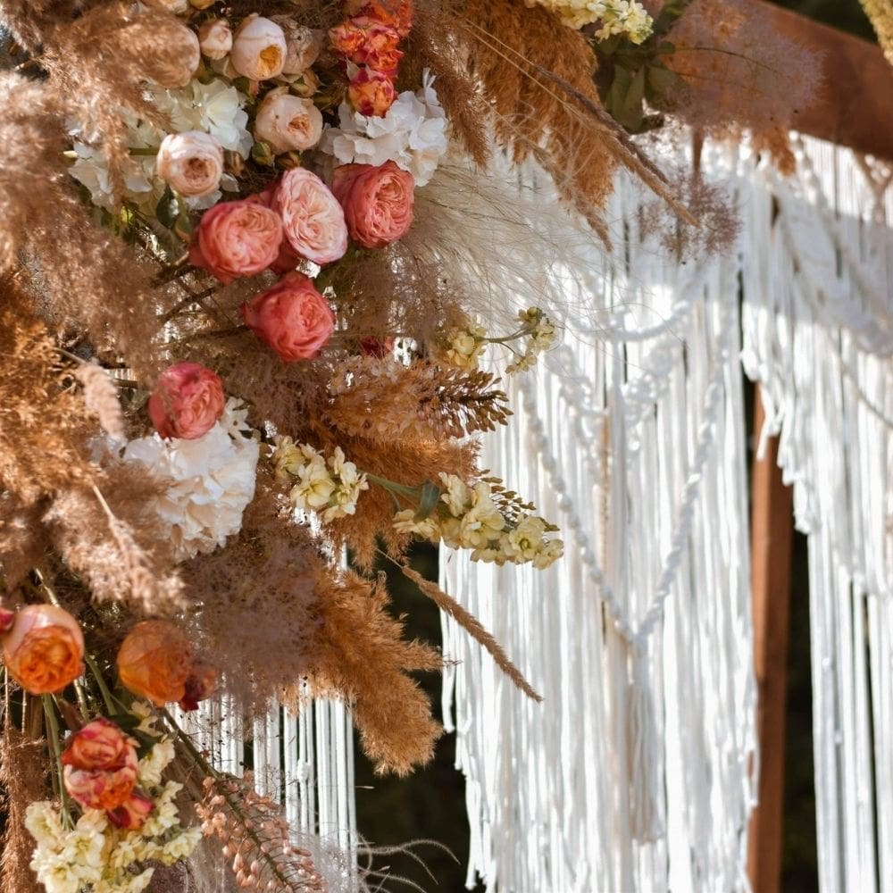 Ο στολισμός γάμου του Απόστολου και της Μαρίας