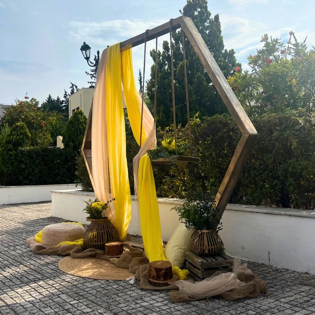 Στολισμός βάπτισης για κορίτσι με θέμα το λεμόνι