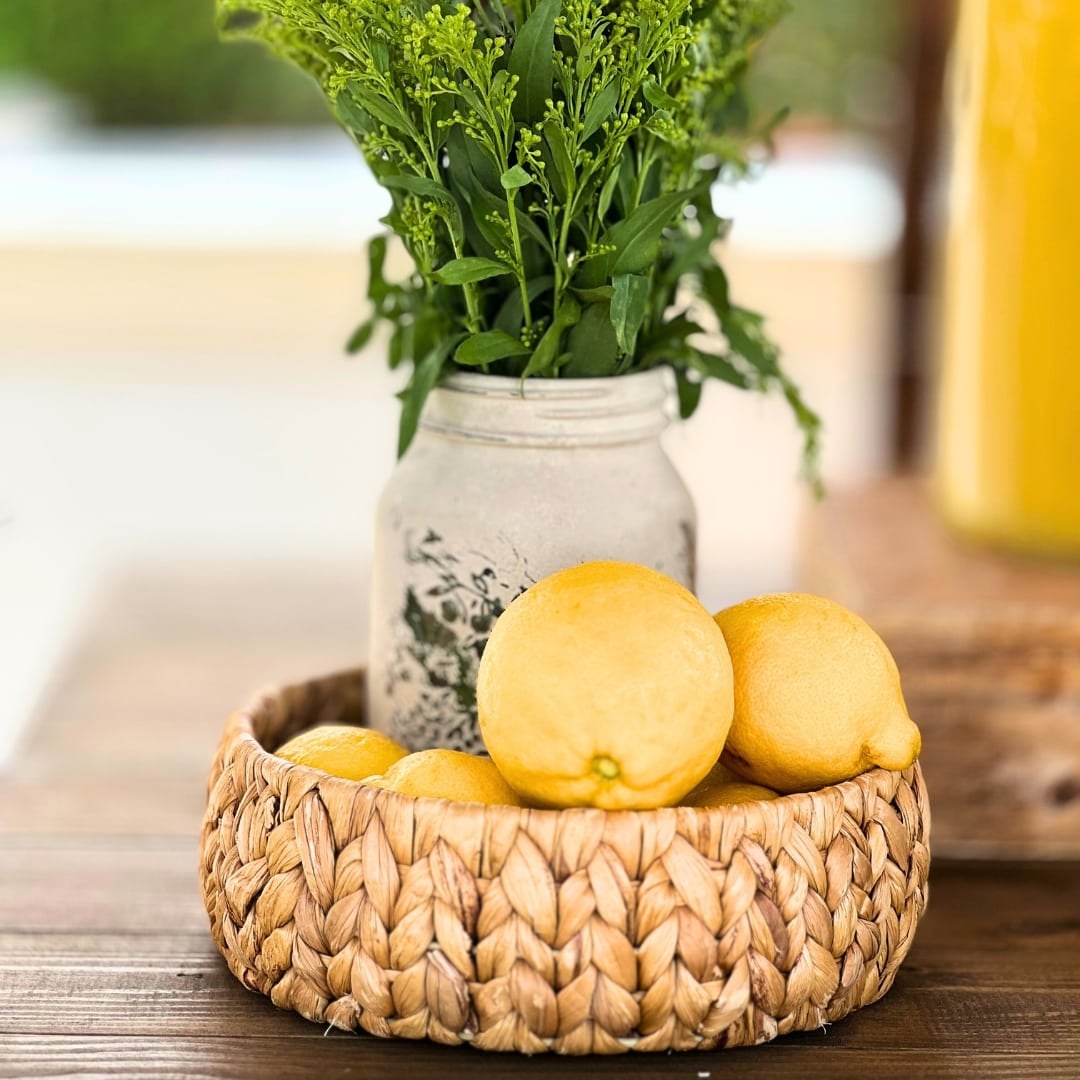 Candy bar βάπτισης για κορίτσι με θέμα το λεμόνι