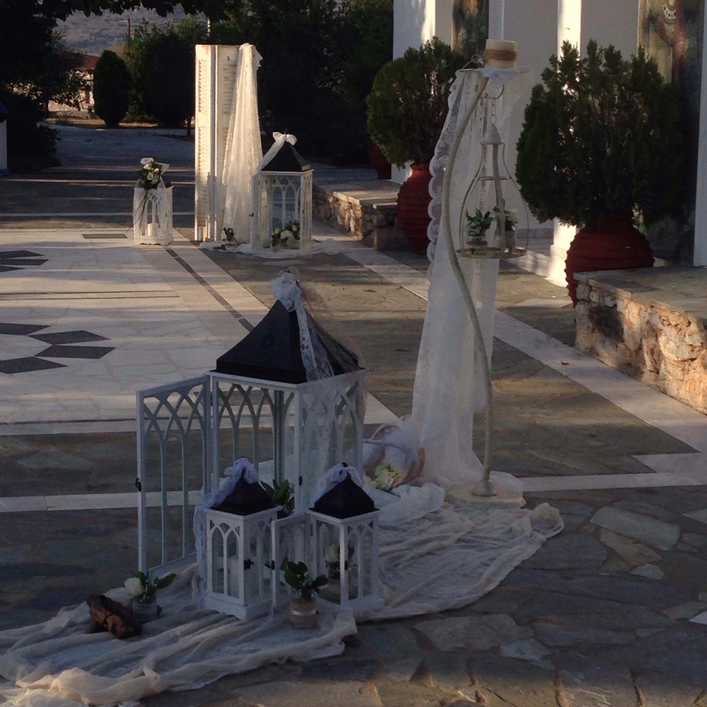 Ο στολισμός γάμου του Κώστα και της Ελένης