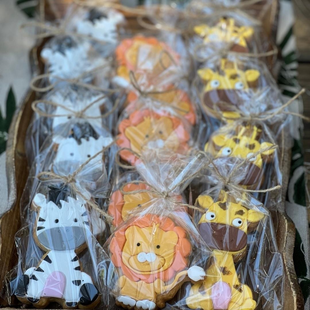 Candy bar βάπτισης - Θέμα Candy bar ζώα της ζούγκλας