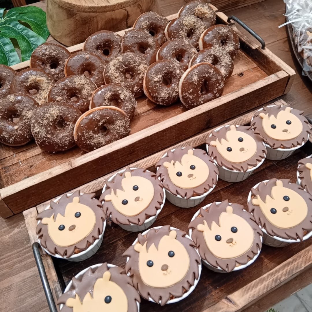 Candy bar βάπτισης για αγόρι με θέμα το λιονταράκι