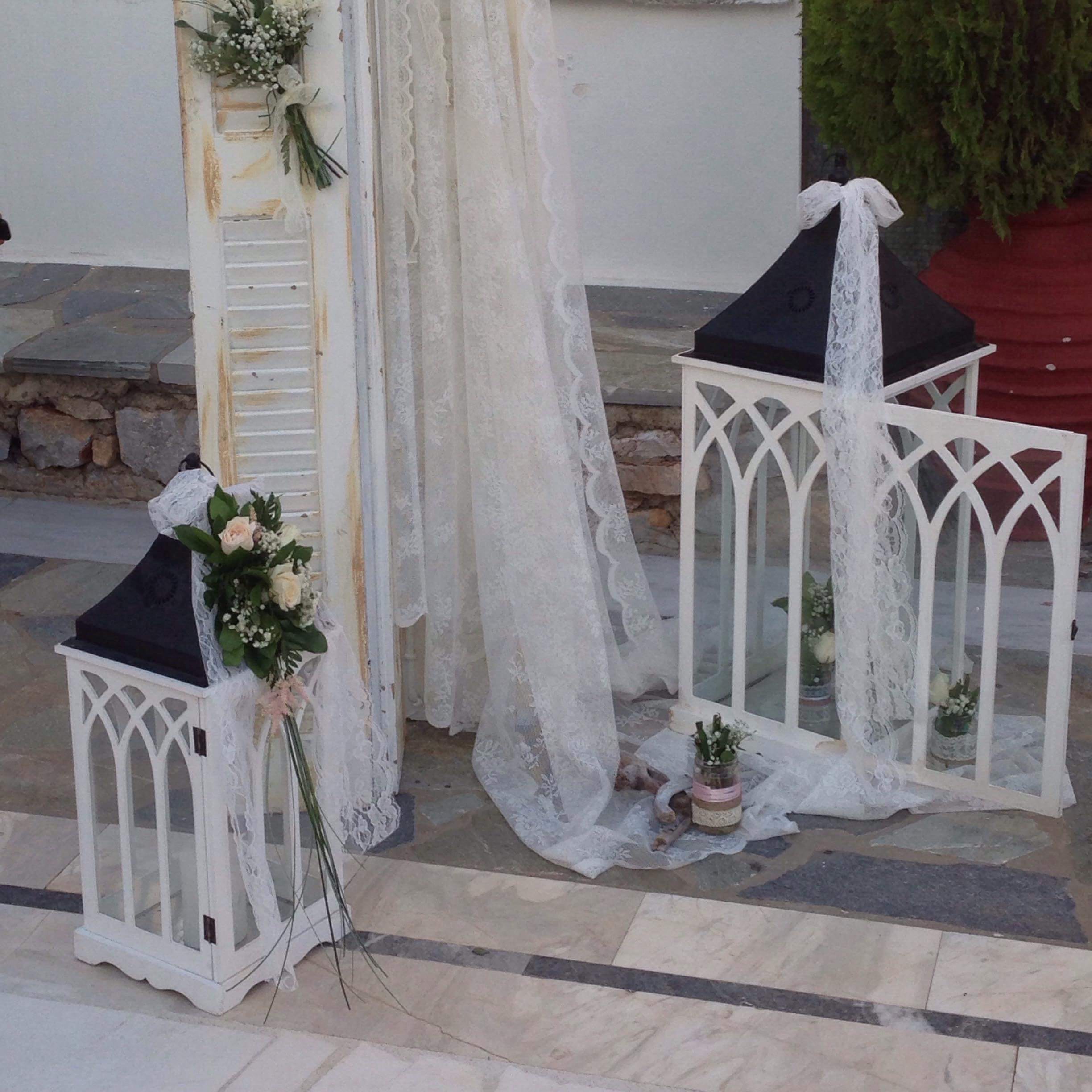 Ο στολισμός γάμου του Κώστα και της Ελένης