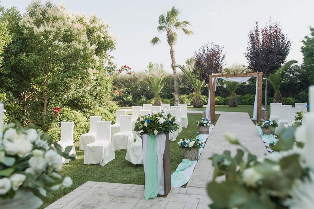 Ο στολισμός γάμου του Κώστα και της Αντωνίας