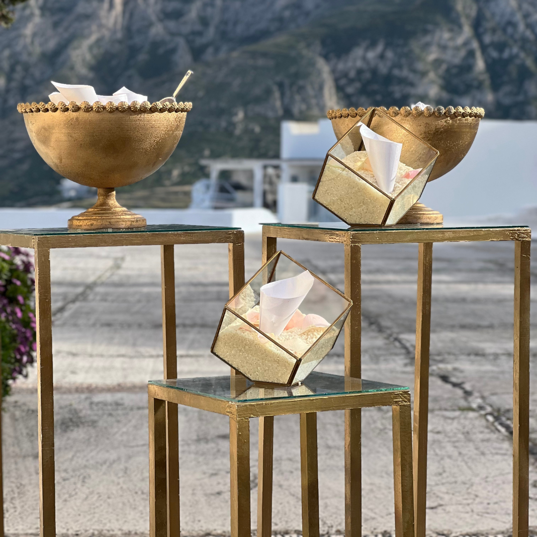 Στολισμός γάμου στη Σαντορίνη - Destination wedding in Santorini