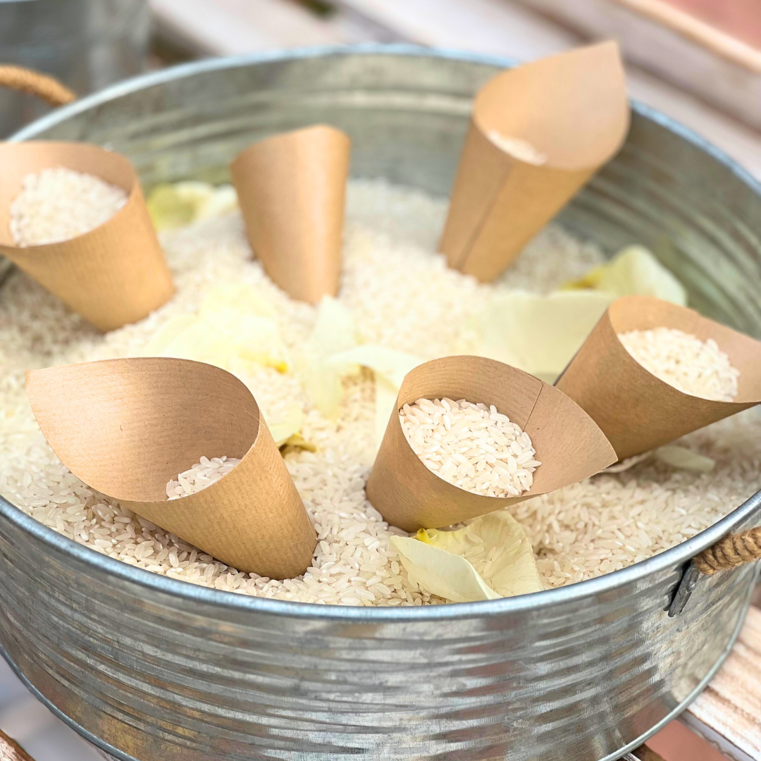 Σταντ ρυζιού για διακόσμηση γάμου με θέμα ελιά