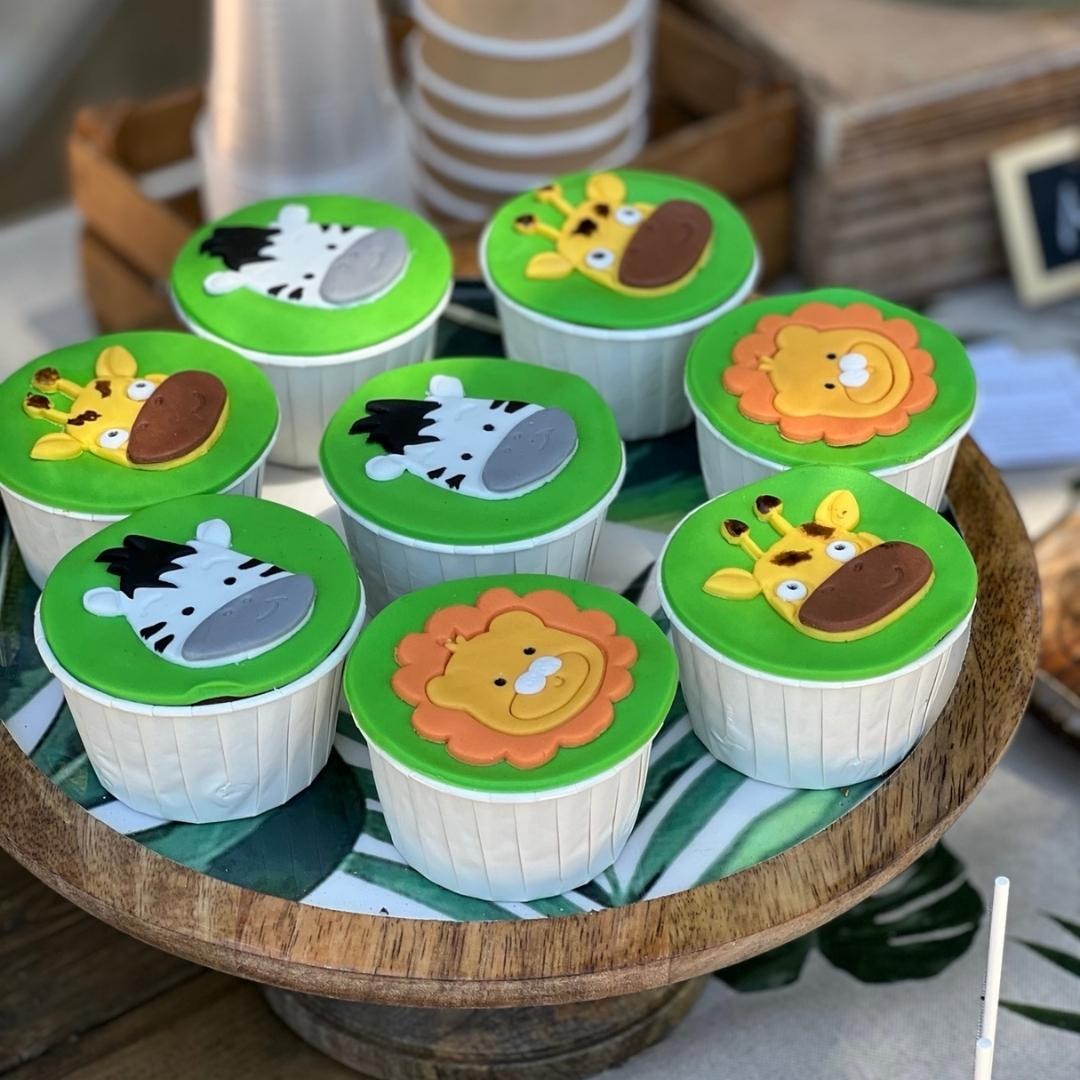 Candy bar βάπτισης - Θέμα Candy bar ζώα της ζούγκλας