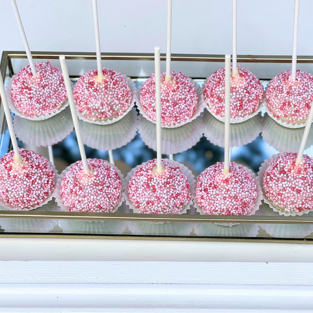 Candy bar βάπτισης για κορίτσι με μπαλόνια και αρκουδάκι