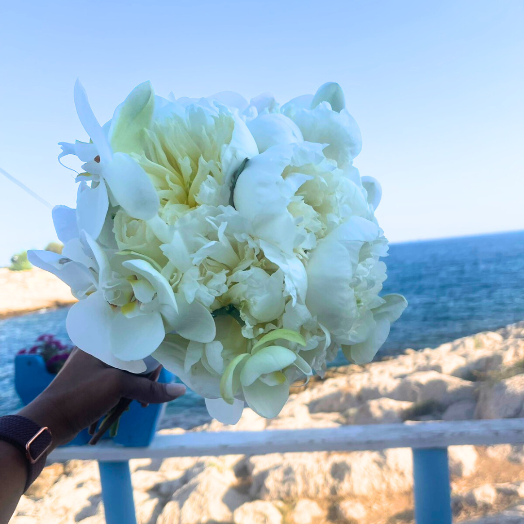 Ρομαντικός στολισμός γάμου στην Πειραϊκή