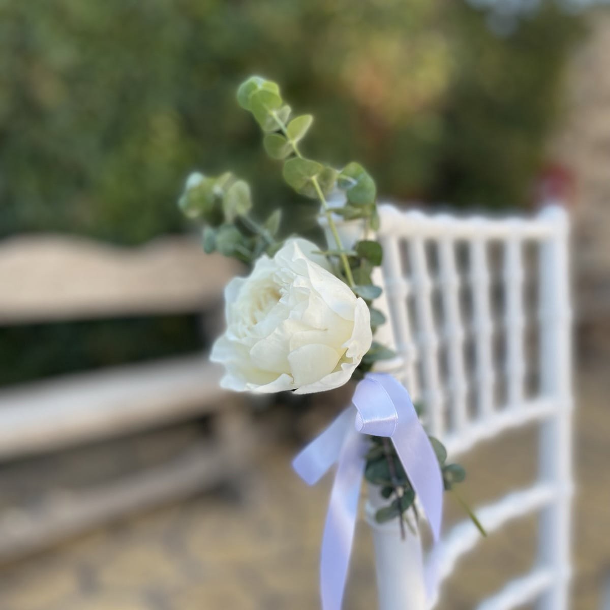 Ο στολισμός γάμου του Νίκου και της Βούλας