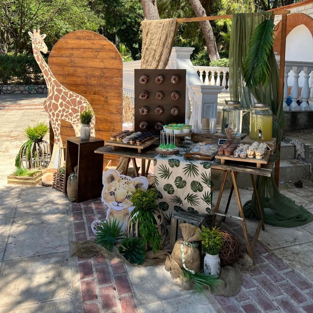 Candy bar βάπτισης - Θέμα Candy bar ζώα της ζούγκλας