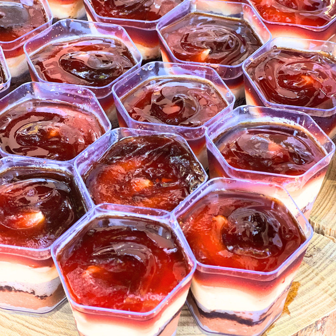 Candy bar βάπτισης για αγόρι με θέμα το panda