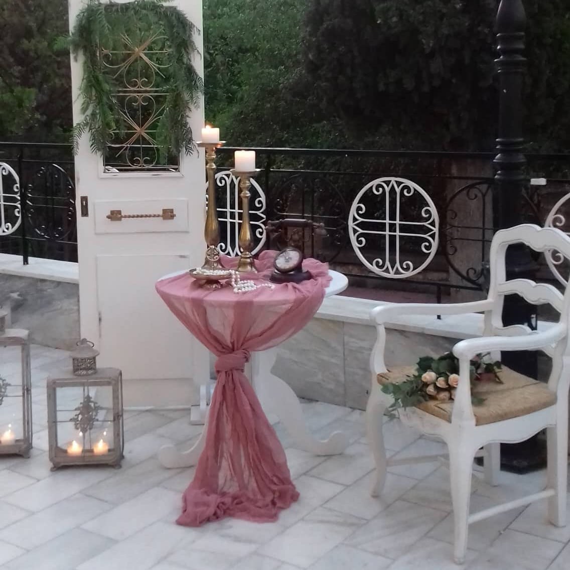 Ο στολισμός γάμου του Θανάση και της Μαρίας