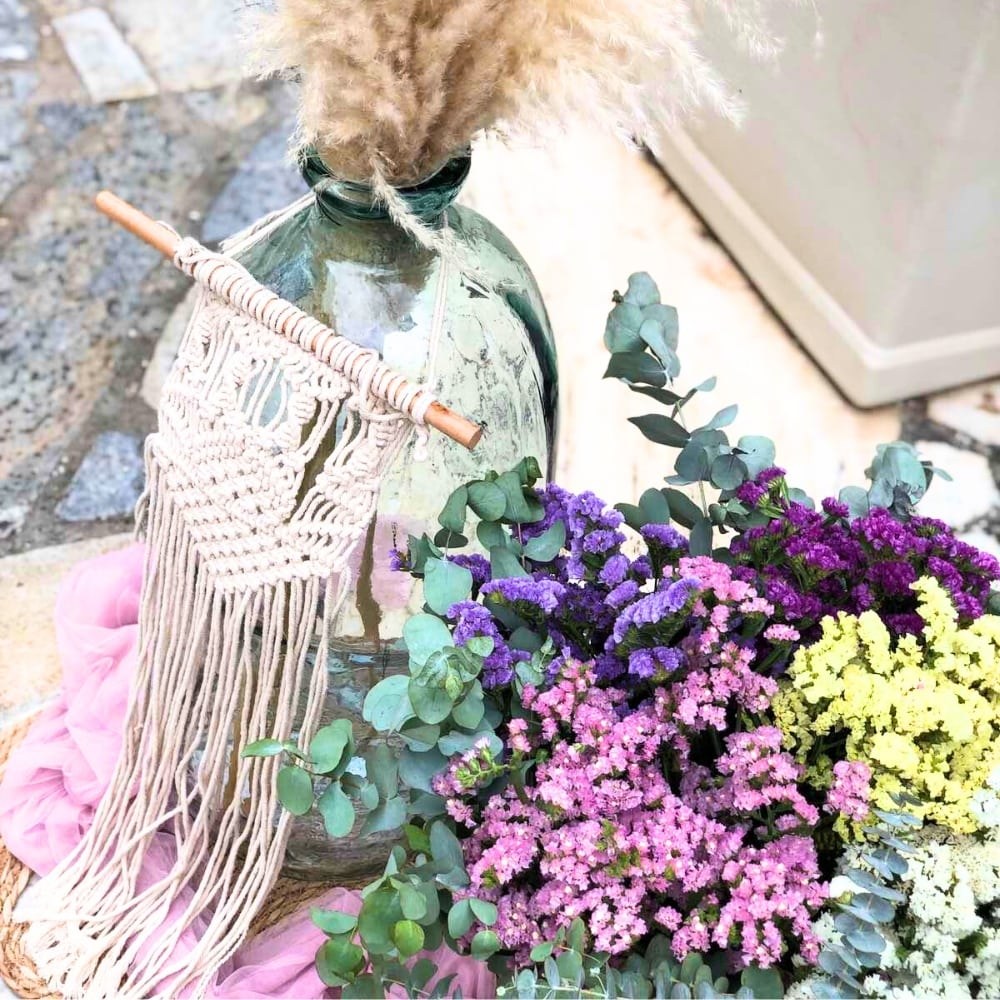 Φλοράλ στολισμός βάπτισης για κορίτσι