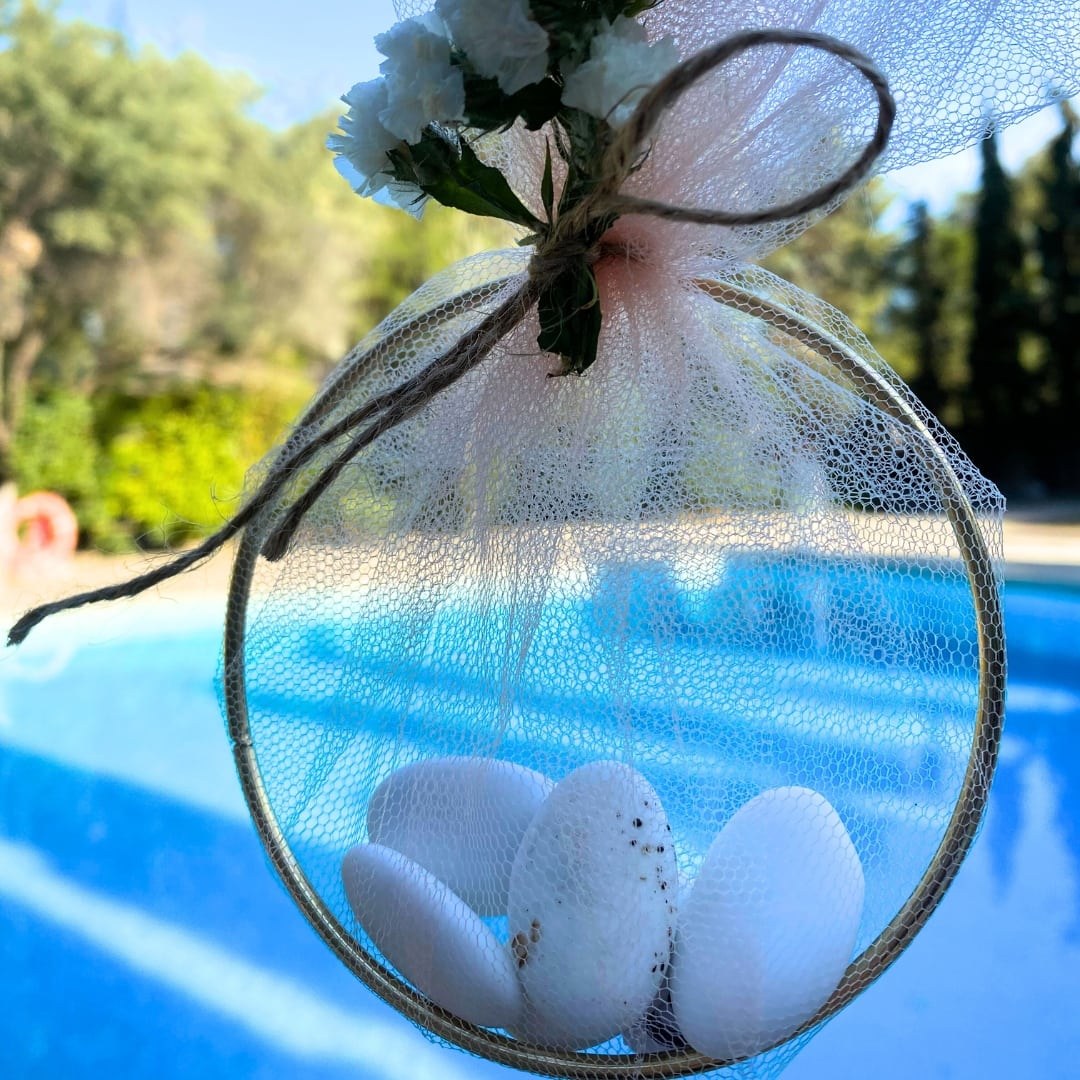 Ρομαντικός στολισμός γάμου σε κτήμα