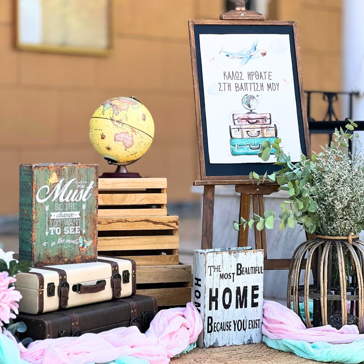 Στολισμός βάπτισης για κορίτσι με θέμα το ταξίδι