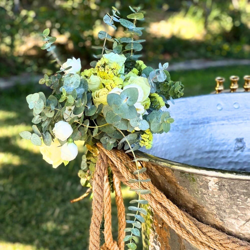 Διακόσμηση κολυμπήθρας σε κτήμα