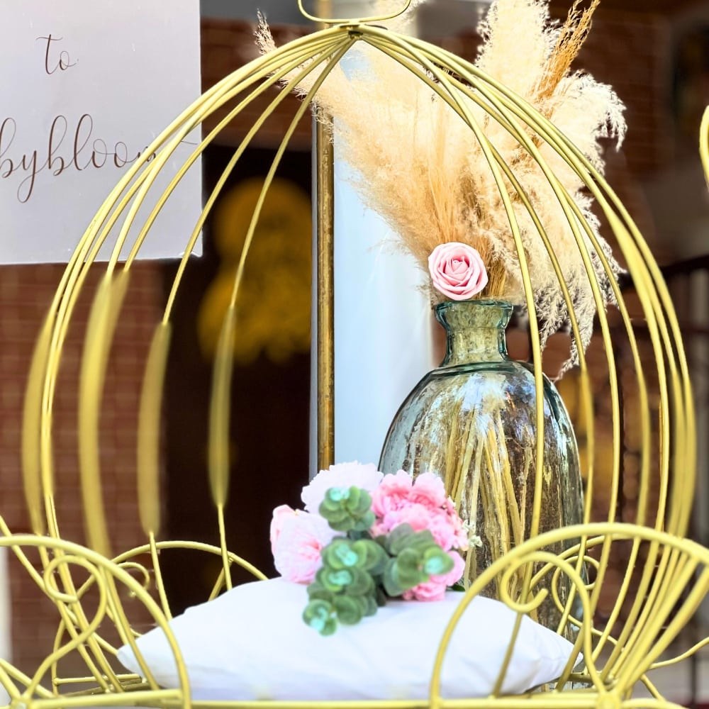 Στολισμός βάπτισης για κορίτσι με θέμα άμαξα πολύγωνο