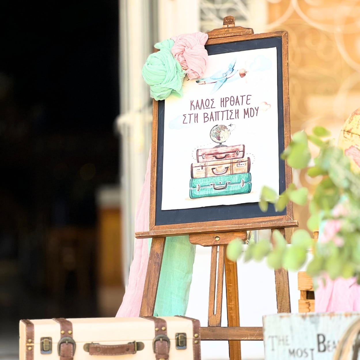 Στολισμός βάπτισης για κορίτσι με θέμα το ταξίδι