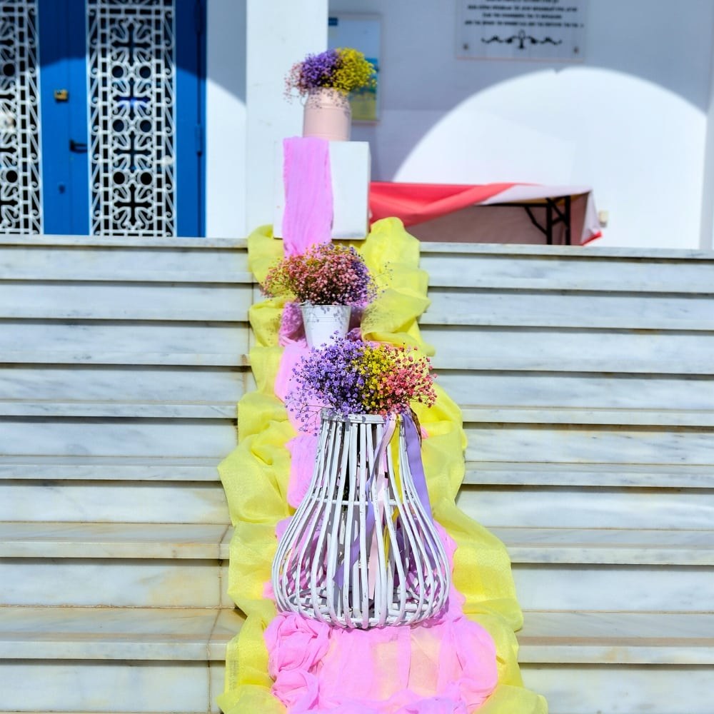 Στολισμός βάπτισης για κορίτσι με θέμα το ουράνιο τόξο