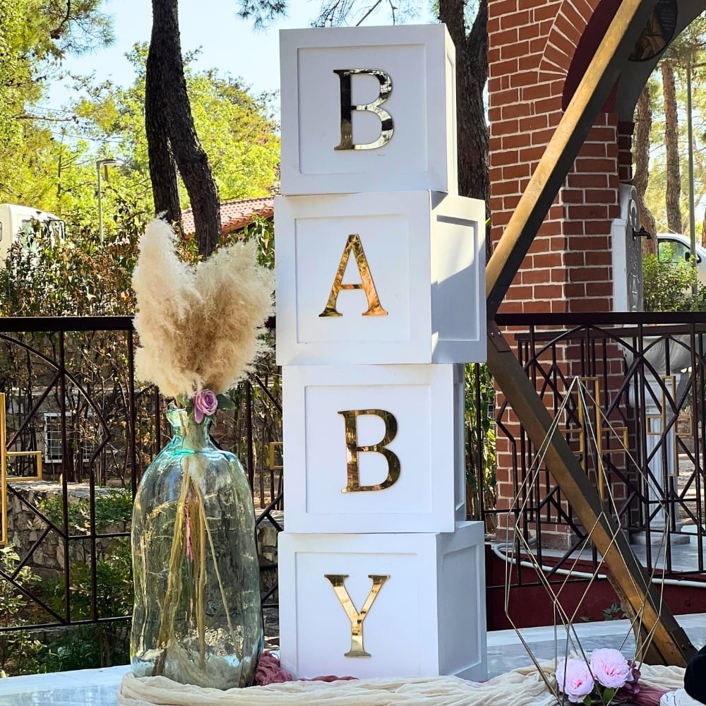 Στολισμός βάπτισης για κορίτσι με θέμα άμαξα πολύγωνο