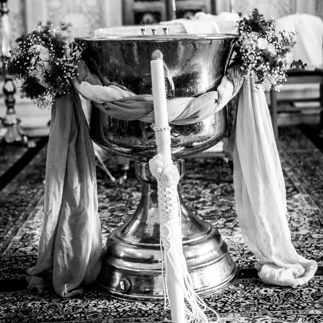 Ρομαντικός στολισμός κολυμπήθρας