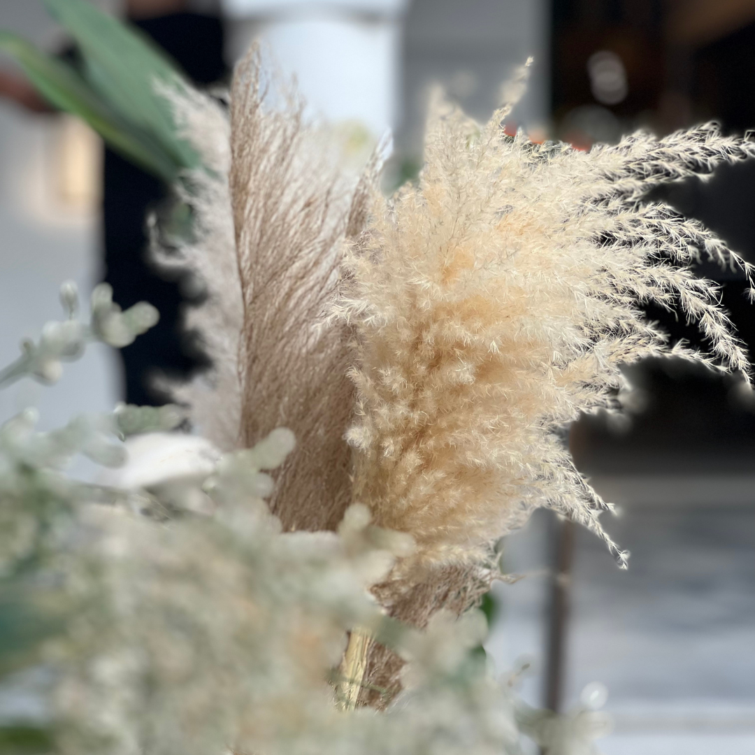 Tropical διακόσμηση γάμου - στολισμός εκκλησίας για γάμο