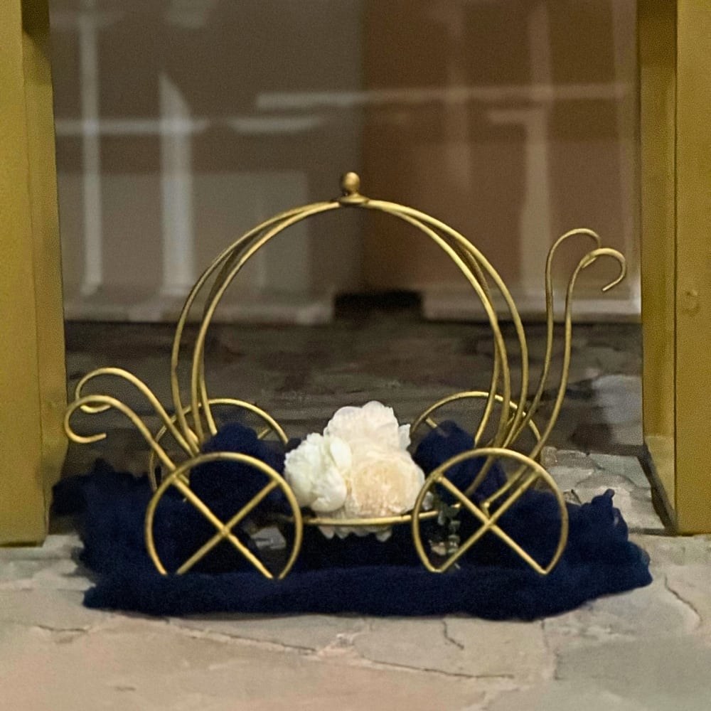 Candy bar βάπτισης για αγόρι με θέμα την άμαξα