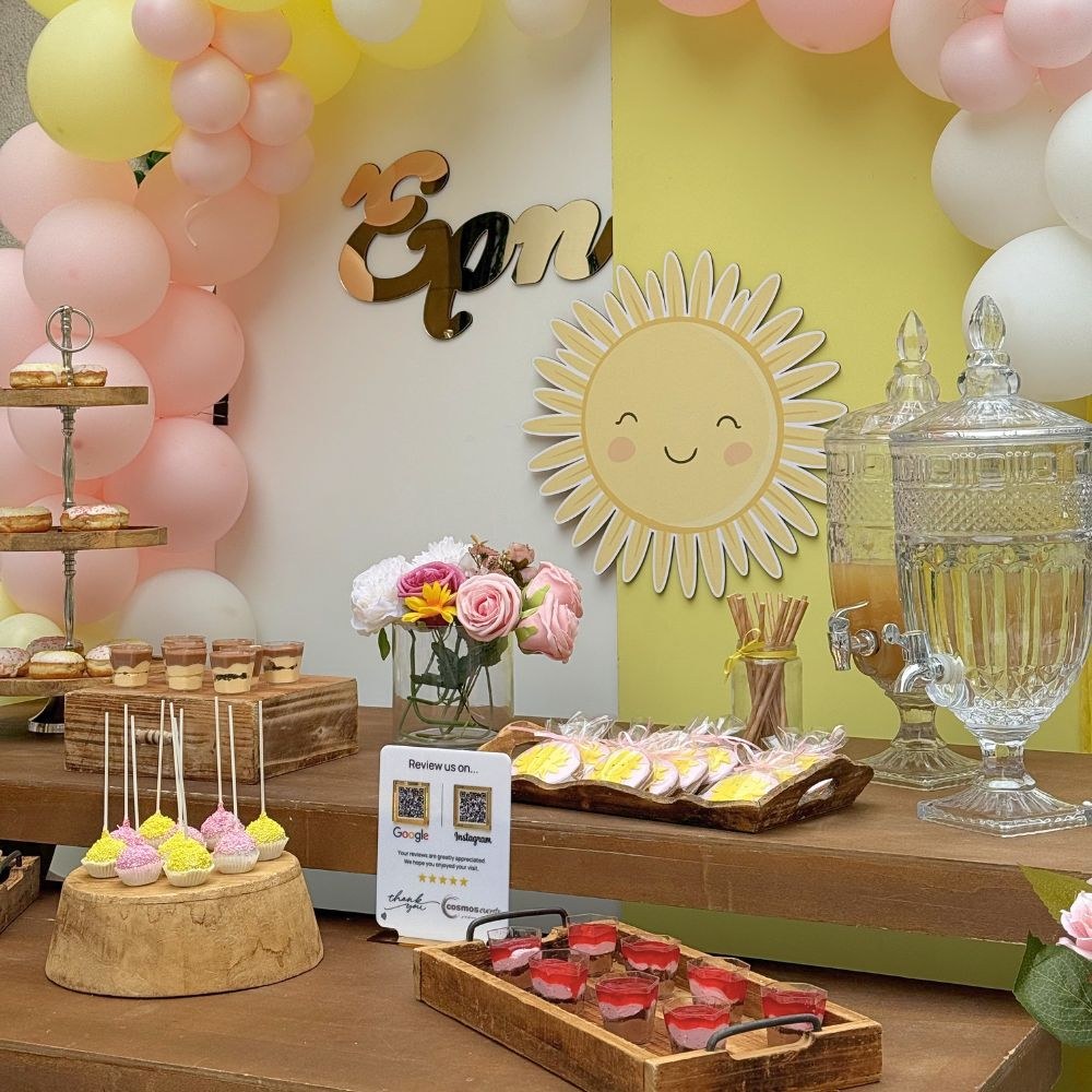 Candy bar βάπτισης για κορίτσι με θέμα τον ήλιο