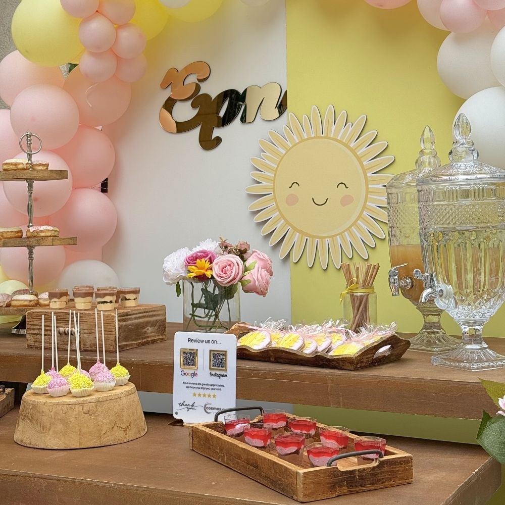 Candy bar βάπτισης για κορίτσι με θέμα τον ήλιο