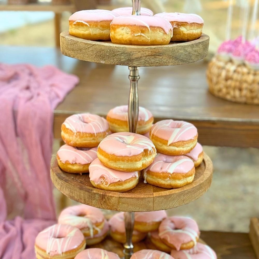 Candy bar βάπτισης για κορίτσι με θέμα το ουράνιο τόξο